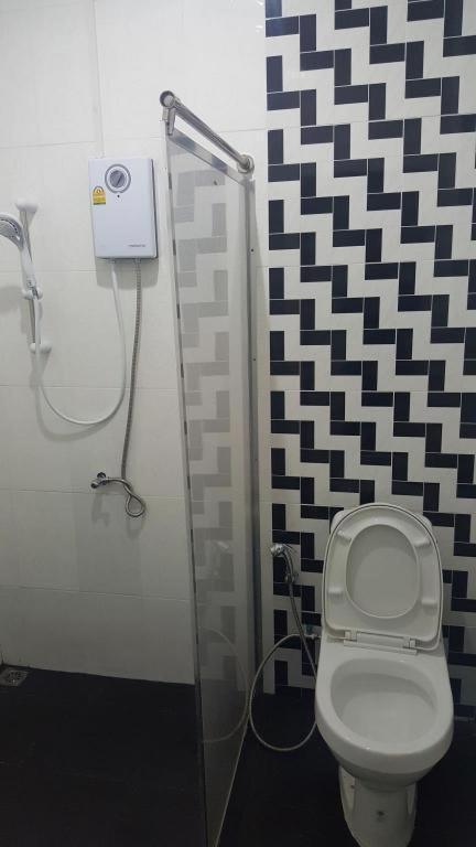 Cheaper Room Surat Thani Exterior photo