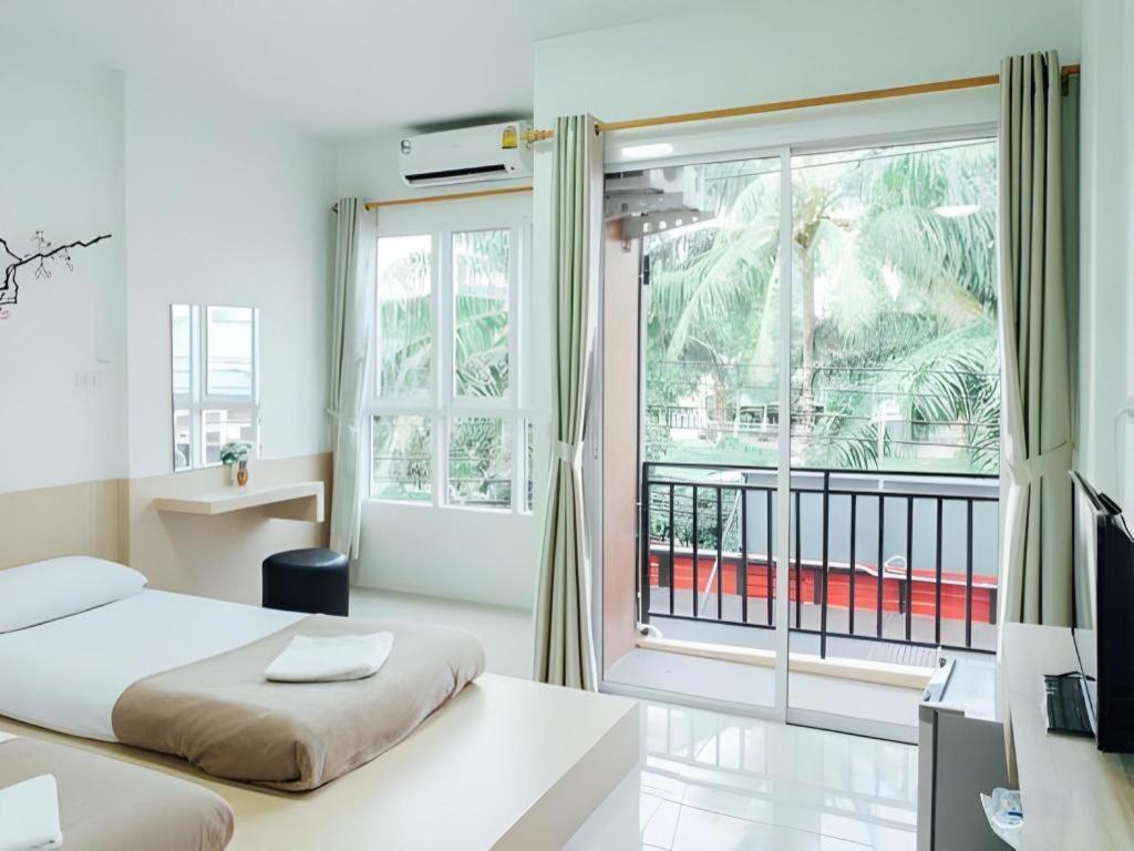 Cheaper Room Surat Thani Exterior photo