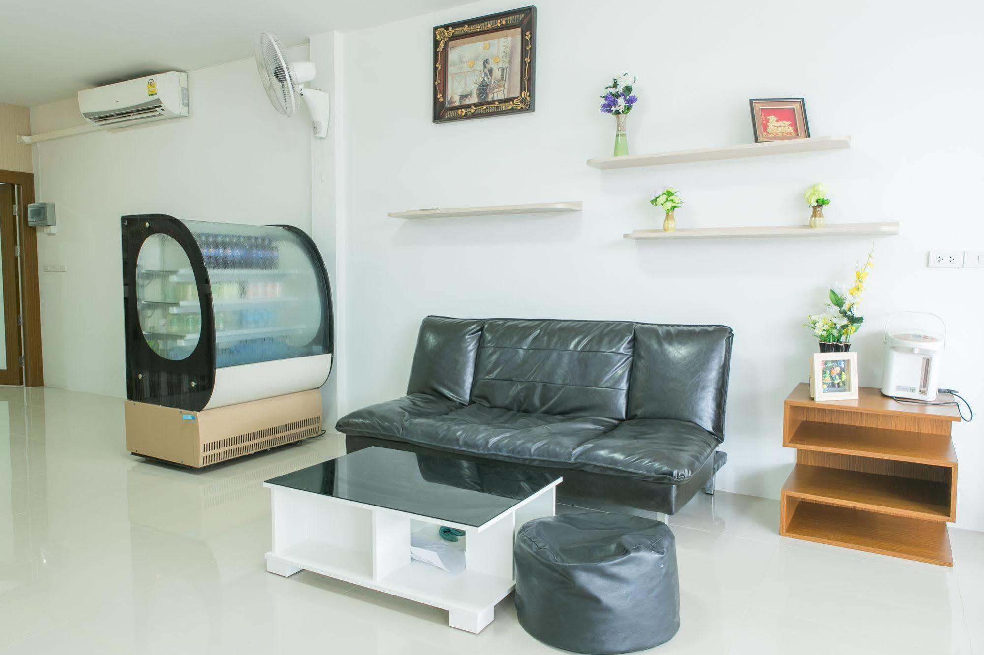 Cheaper Room Surat Thani Exterior photo