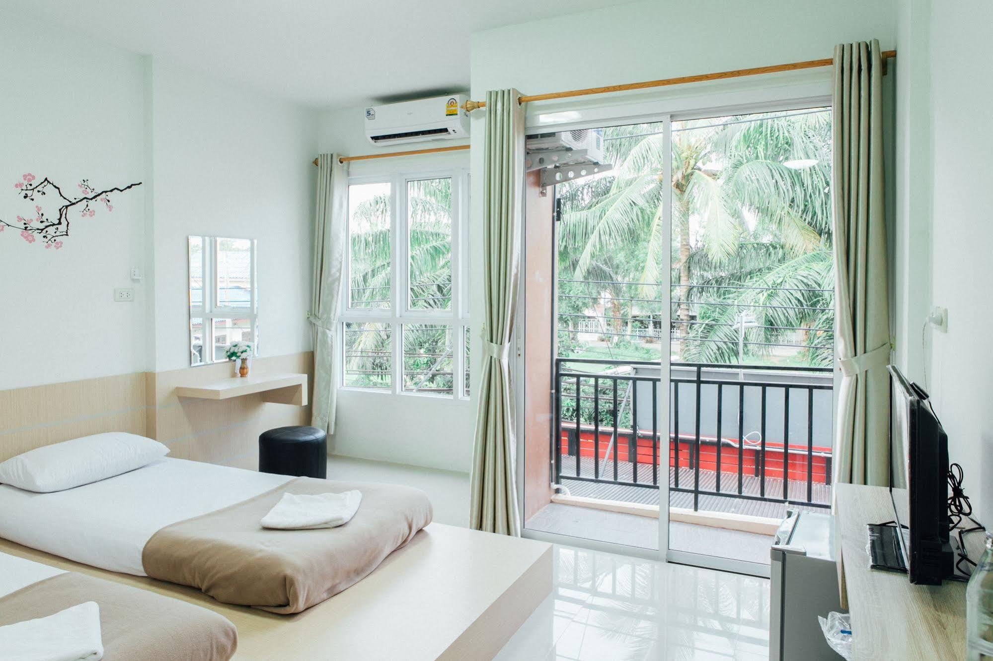 Cheaper Room Surat Thani Exterior photo